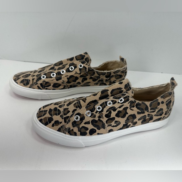 NEW - Corky’s Slip-On Rough Edge Animal Print Canvas Sneakers - Size 9 - Picture 2 of 9